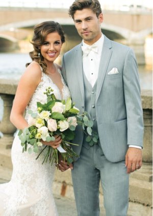 TRAJE ELEGANTE GRIS PARA CABALLERO 86